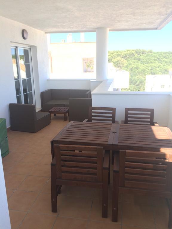 Appartement Las Terrazas De La Alcaidesa Eksteriør billede